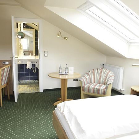 Hotel Kirchspiels Gasthaus Nortorf Quarto foto